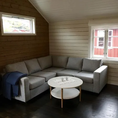 Rindebua Holiday home Stamsund