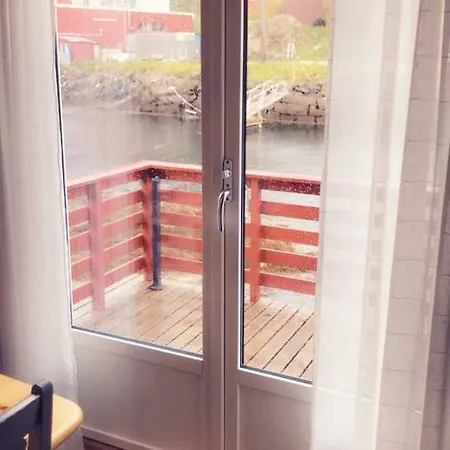 Rindebua Holiday home